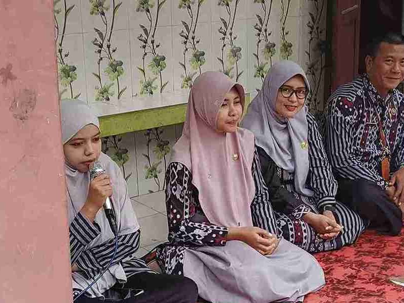 YUJUBER ( YUK JUMAT BERKAH )