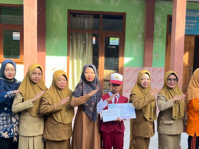 JUARA PUZZLE PAHLAWAN
