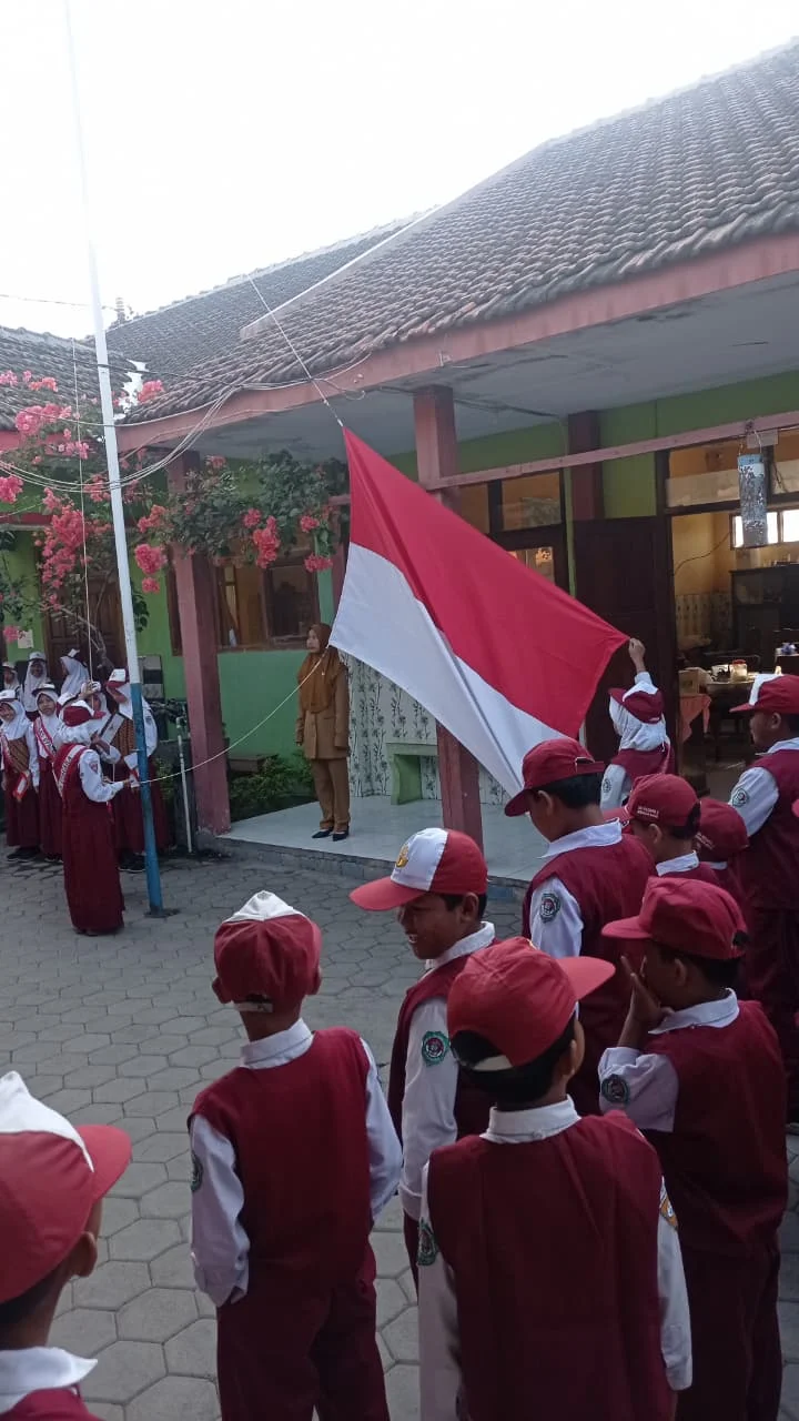 UPACARA BENDERA